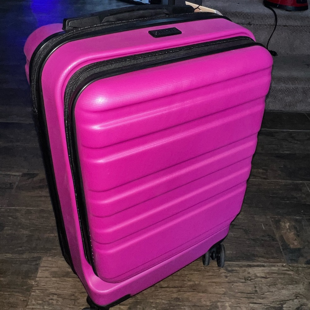 Calpak Front Pocket Carry On Luggage - Voyagr Collection - BRAND NEW